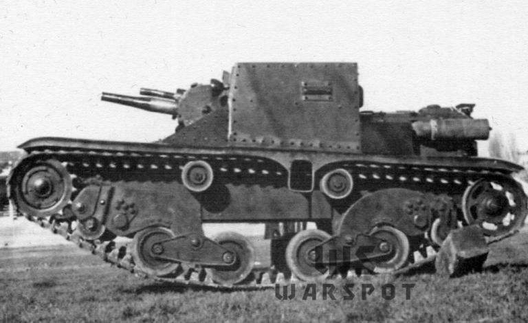Построенный в металле финальный вариант Ansaldo 5 T был самым удобным для командира, но по боевым характеристикам мало отличался от CV 35