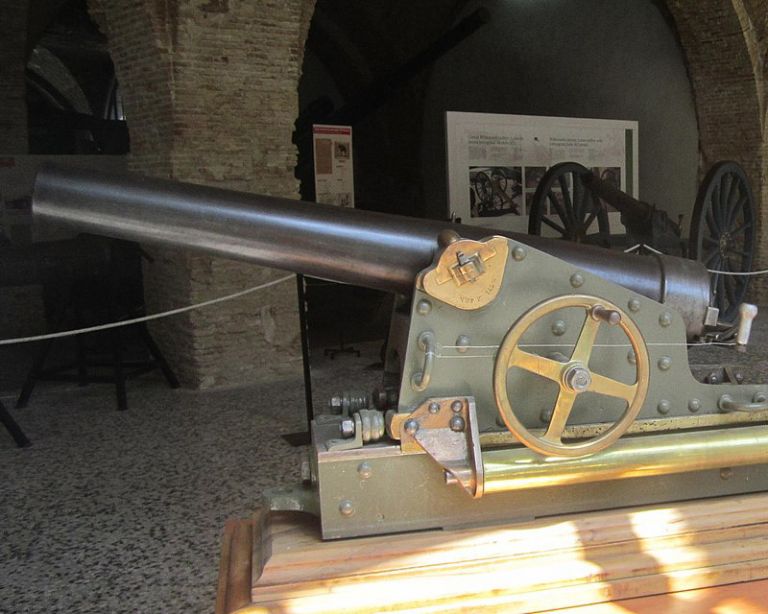70-мм пушка системы Онториа, модель 1879. Морской музей в Мадриде armada.mde.es/museonaval
