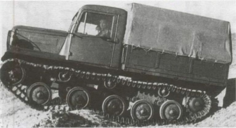Csepel 800. Венгерский артиллерийский тягач с русскими корнями