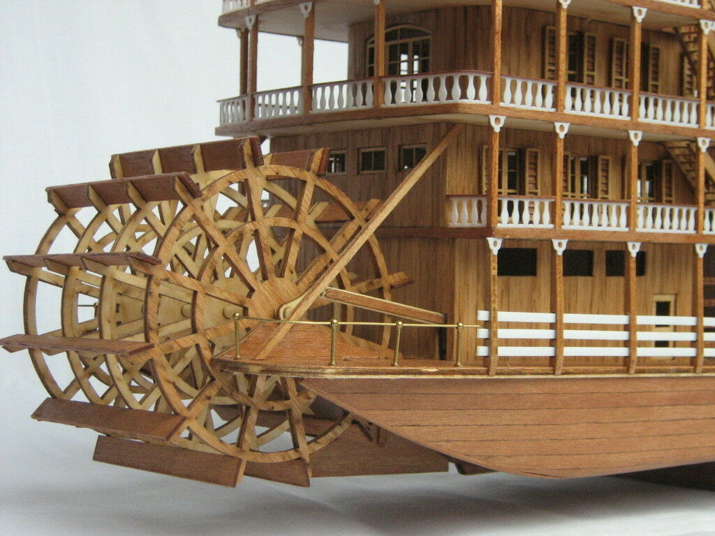 Деревянный пароход. Модель колесного парохода "Миссисипи". Миссисипи пароход деревянная модель. Деревянный корабль. Каркас деревянного корабля.
