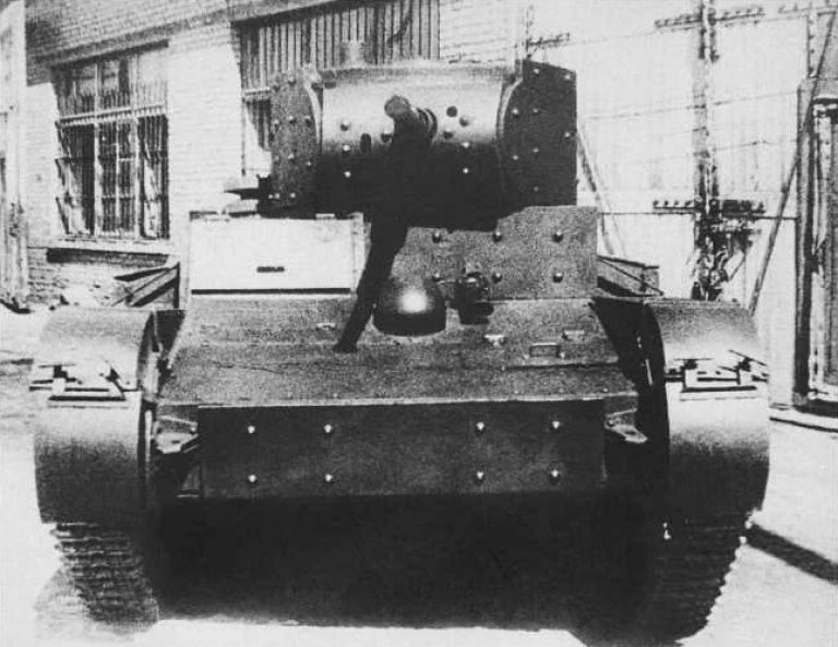Экранированный танк Т-26 весна 1940 года. Танк заэкранирован по схеме, разработанной заводом № 174 во время советско-финляндской войны.