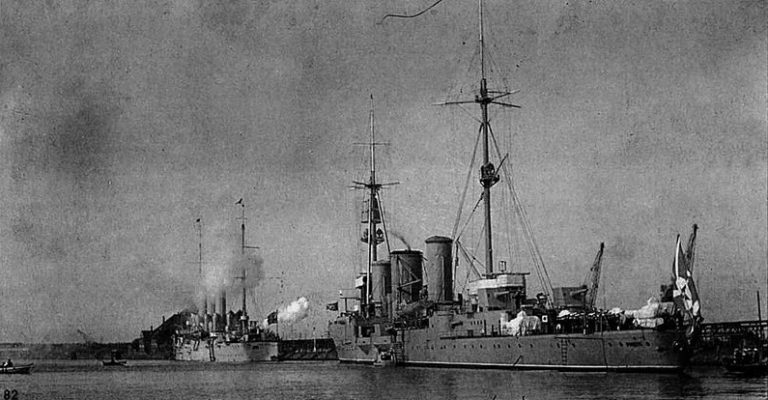 Крейсера «Профинтерн» и «Аврора» в Свинемюнде, 1929 год.