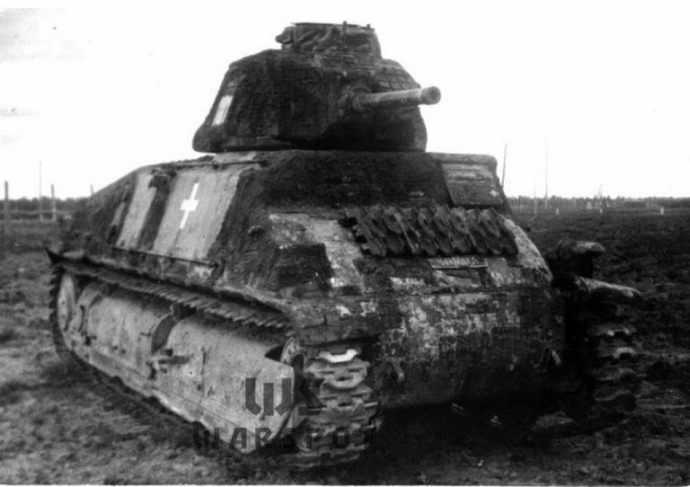 Танк с башенным номером 121 из состава 211-го танкового батальона, захваченный в бою 9 сентября 1944 года. Ныне эта машина находится в парке «Патриот»