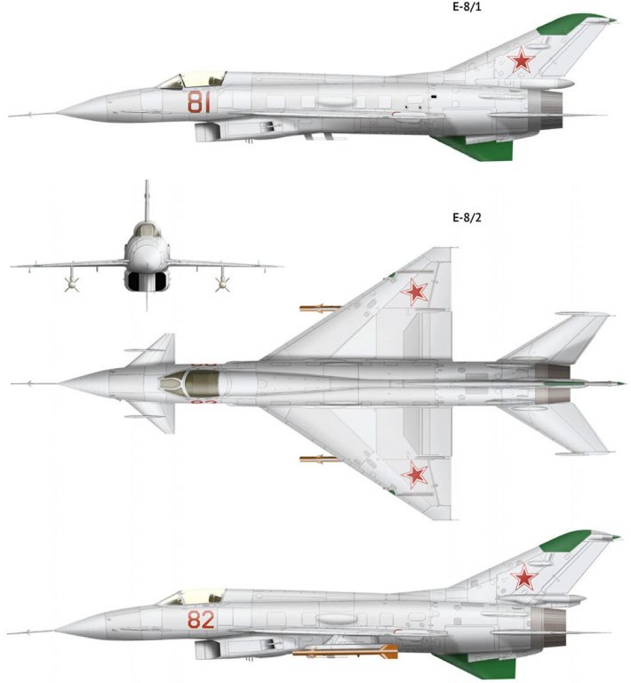Второй летный экземпляр истребителя Е-8 бортовой номер 82.