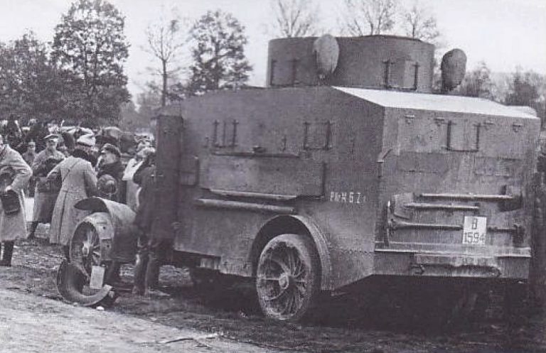 Германская бронетяга Первой Мировой. Часть 2. Daimler/15 Straßenpanzerwagen. 1915. Первый германский боевой бронеавтомобиль