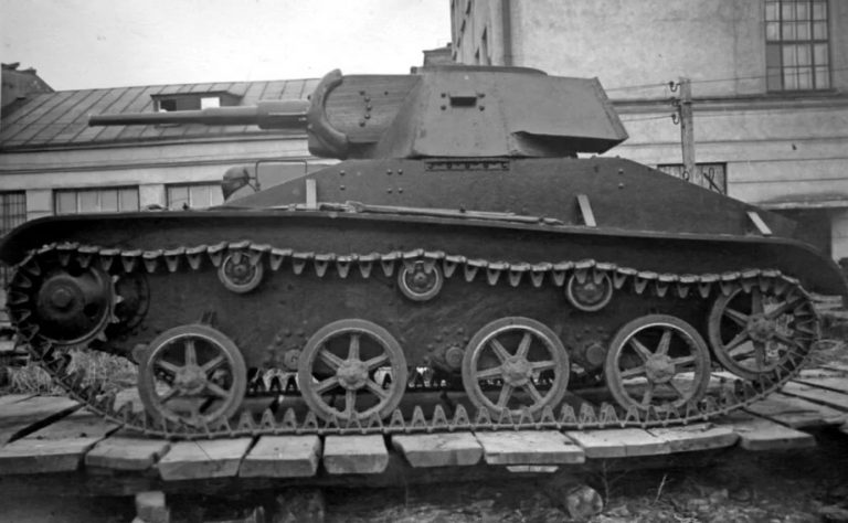 Мог ли Т-45 стать лучшим лёгким танком СССР или Т-60 с большой пушкой