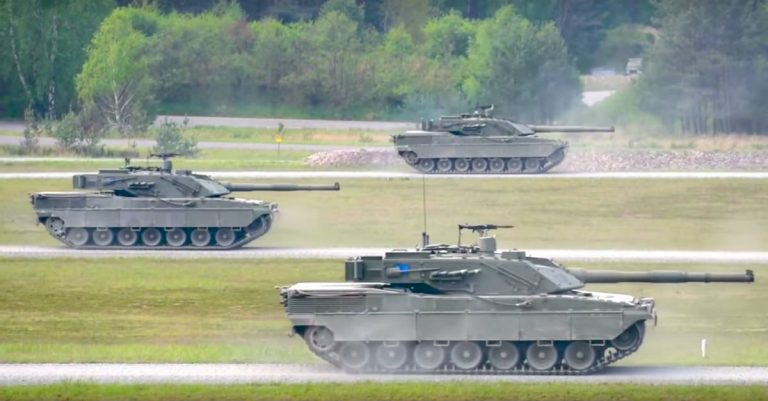 В 2016 году взвод «Ариете» из 132-го танкового полка участвовал в соревнованиях Strong Europe Tank Challenge на полигоне Графенвер (Германия)