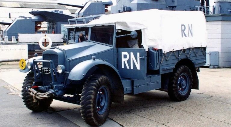 Многоцелевой 1,5-тонный автомобиль Morris-Commercial С4 на службе в Королевском Военно-морском флоте