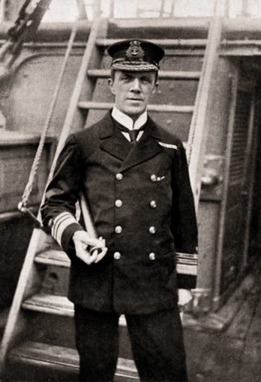  Контр-адмирал Фредерик Доветон Стэрди (1859–1925)Источник: wikipedia.org