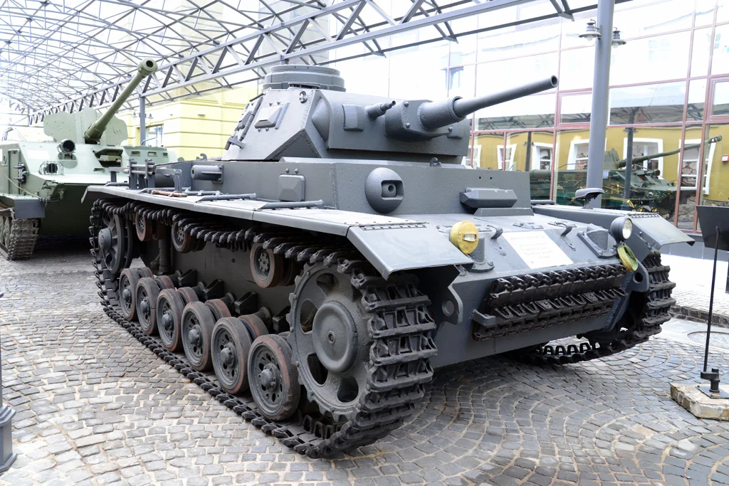 Pz kpfw t. PZ.Kpfw. III. Танк PZ 3. Танк PZ 3 Ausf j музей. PZ.Kpfw. 3 M.