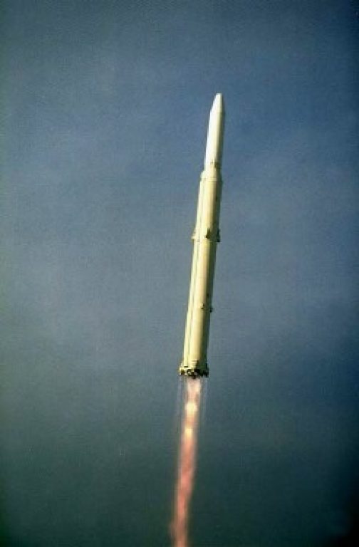 Старт ракеты-носителя «Циклон-2» (11К69) с разведывательным аппаратом «Космос-937» (УС-П), 24 августа 1977 года militaryrussia.ru