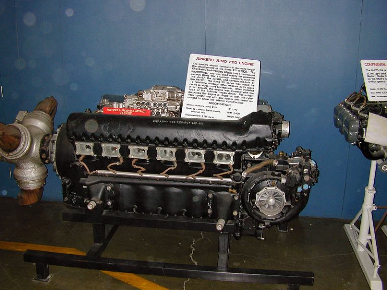 Двигатель Junkers Jumo 211
