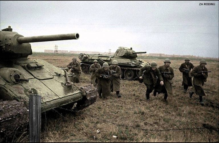 Альтернативный Харьков-1942. Тогда считать мы стали танки, товарищей считать