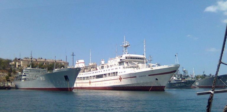  Госпитальное судно «Енисей» Проекта 320 в Севастополе