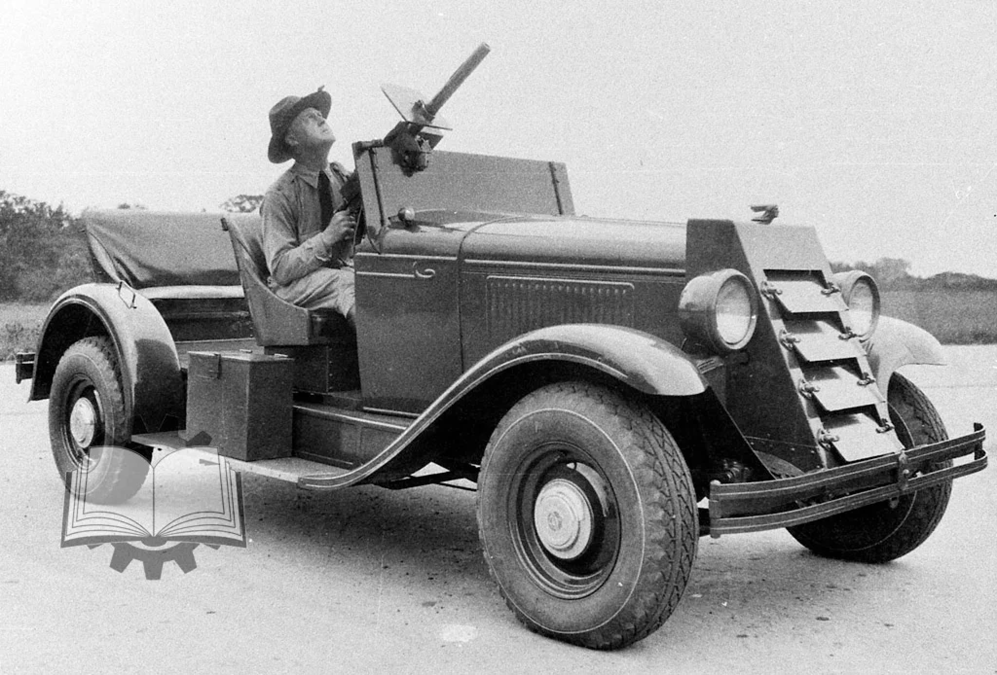 Car t. Light Armored car t1.