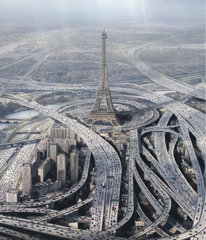Фото из параллельного мира. Париж с высоты птичьего полёта