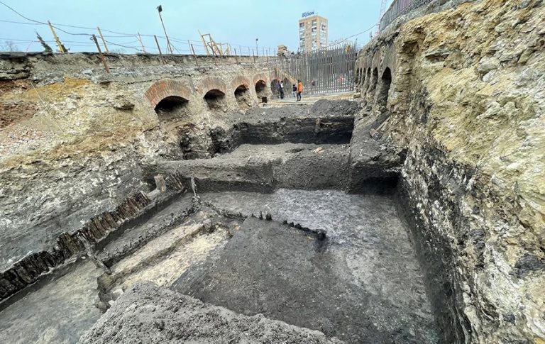 Неизвестный древнерусский город домонгольской эпохи