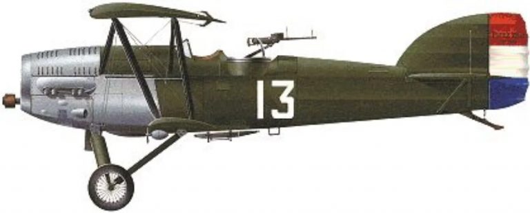  Югославский разведчик и лёгкий бомбардировщик Potez 25, французской разработки. По лицензии в Югославии было построено 200 самолётов.