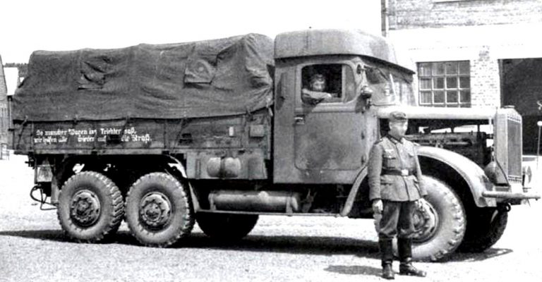  Массовый 100-сильный капотный автомобиль 6ST6-L грузоподъёмностью 3,2 тонны, построенный в количестве 1182 единицы. 1937-1941 гг.