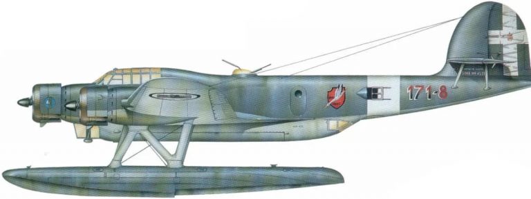     Итальянский поплавковый бомбардировщик-торпедоносец CANT Z.506B.