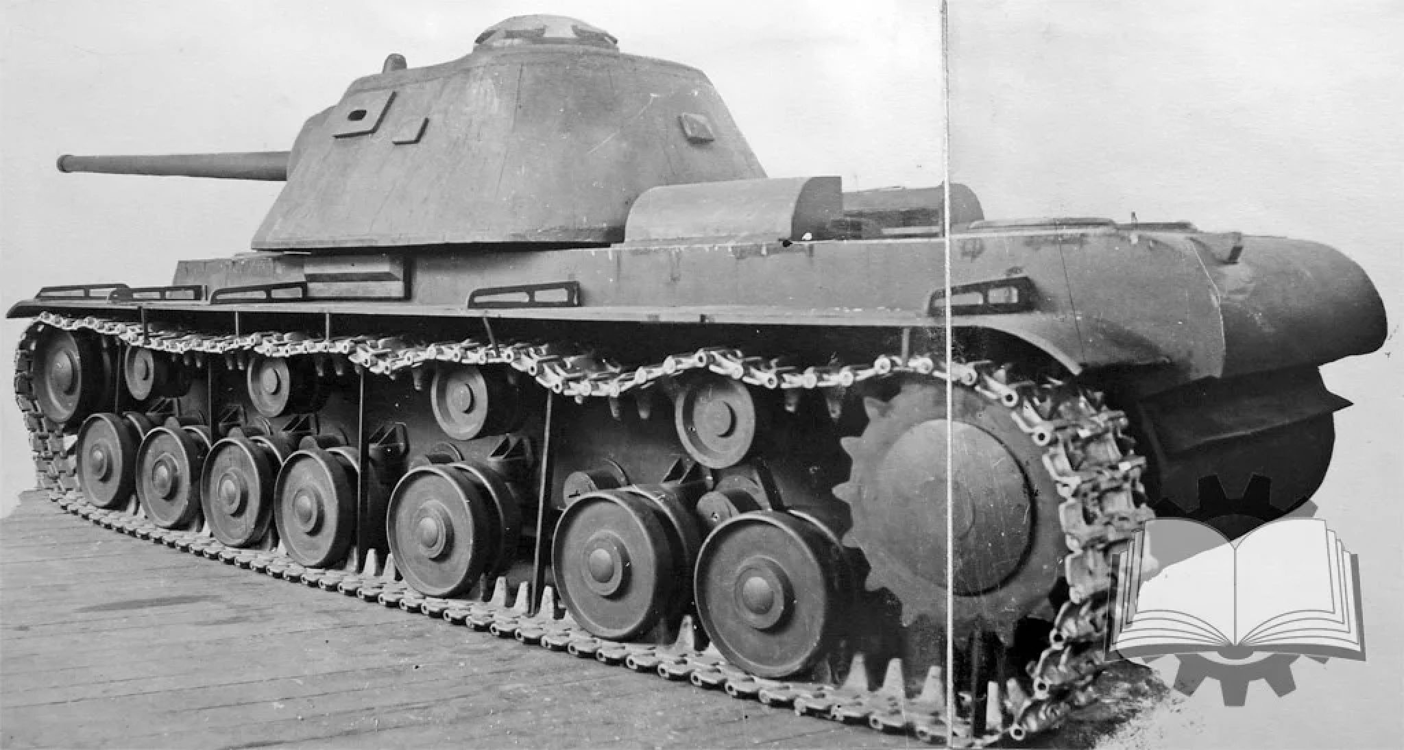 Вес кв 3. Кв-3 тяжёлый танк. Танки СССР кв 3. Кв-220 тяжёлый танк. Танк кв 3 в реальной жизни.