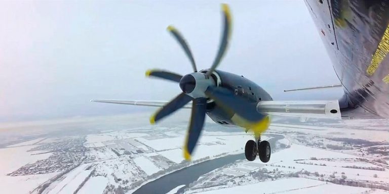 ТВРС-44 vs Ил-114-300 — «вездеход» против «паркетника»