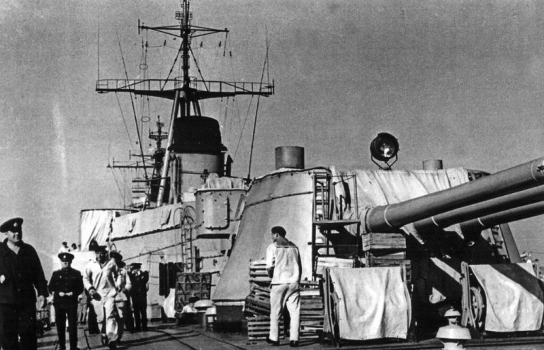       На палубе крейсера «Слава», 1960-е годы