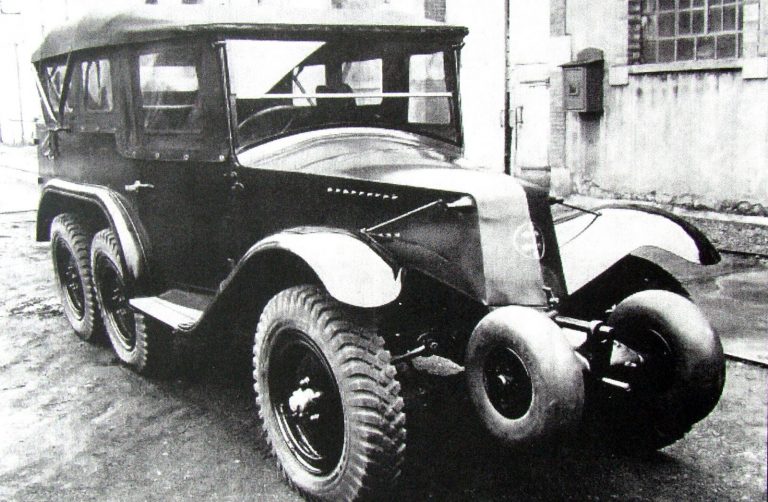 Машина Lorraine 72 чехословацкого происхождения применялась в большинстве военных соединений Франции. 1935 год