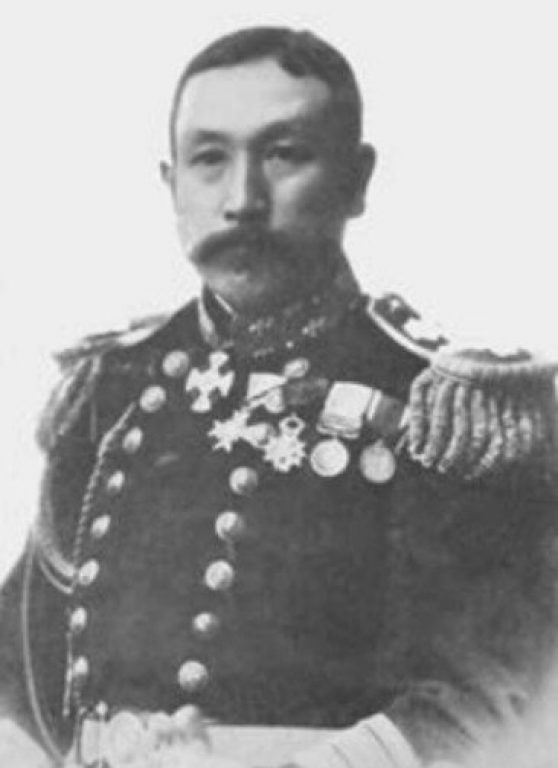         Начальник четвертого боевого отряда 2-й эскадры японского флота контр-адмирал С. Уриу