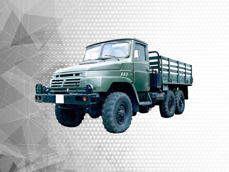 доработанный экспериментальный армейский грузовик ЗИЛ-433410 в Музее военной автотехники в Рязани