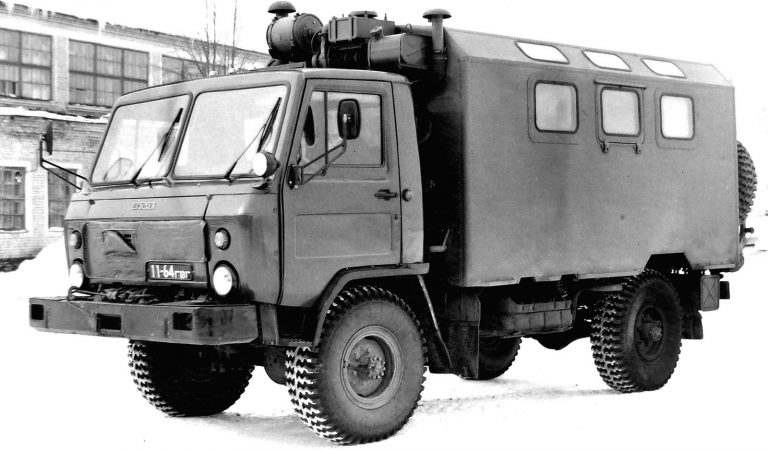  Войсковой обитаемый кузов К-66, переставленный на грузовик ГАЗ-3301. 1983 год (архив 21 НИИЦ)