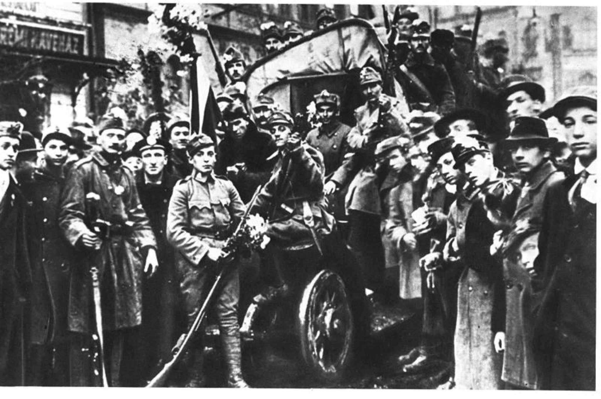 Революция 1918. Революция в Австро-Венгрии 1918. Революция в Венгрии 1918. Австро венгерская революция 1918. Революция в Венгрии 1919.