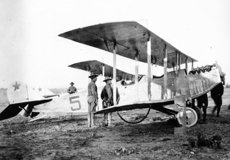 Curtiss JN-4