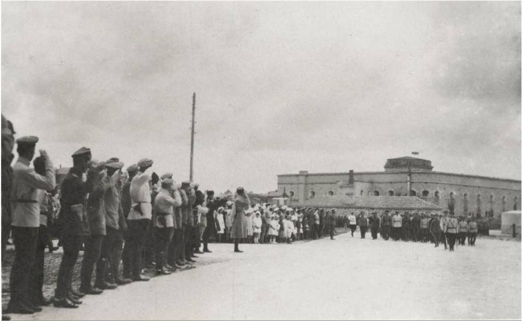 Изображать посетить. Врангель Севастополь 1920. Врангель в Севастополе 1920 г. Армия Врангеля 1920. 1920 Крым ВСЮР.