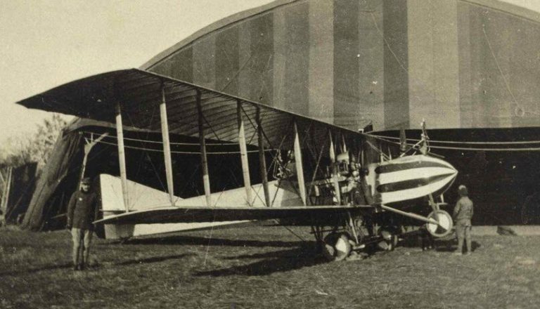       Caudron R.4 Типичное преступление перед аэродинамикой, совершённое в составе группы лиц по предварительному сговору в состоянии наркотического опьянения