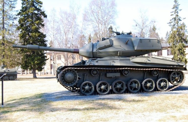          Шведский танк Stridsvagn 74 H. Источник изображения: commons.wikimedia.org