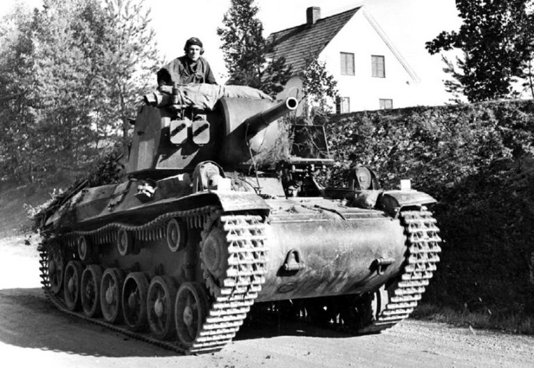 Шведский средний танк Strv m/42 ointres.se