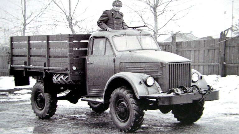 Опытный грузовик ГАЗ-63В повышенной устойчивости с расширенной колеёй и люком в крыше