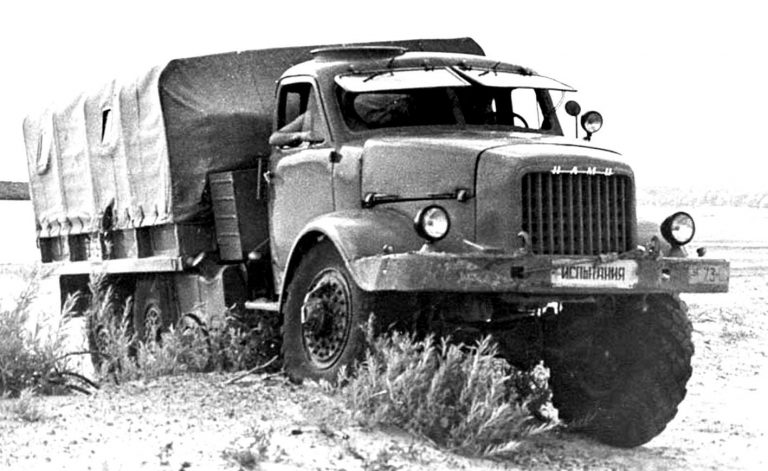 Фрагменты испытаний автомобиля НАМИ-020 в различных регионах Советского Союза. 1956-1957 гг.​
