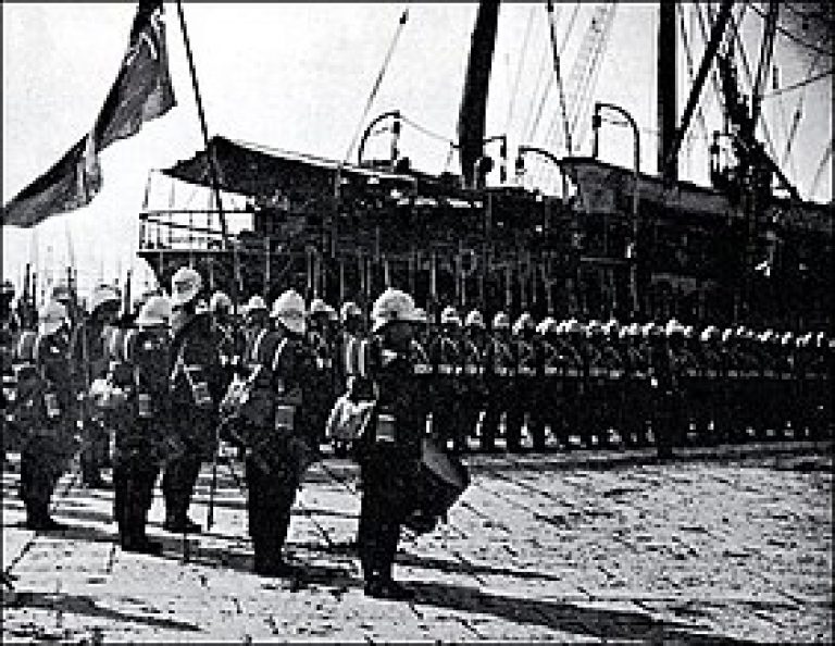 Водружение флага Юнион Джек над Александрией