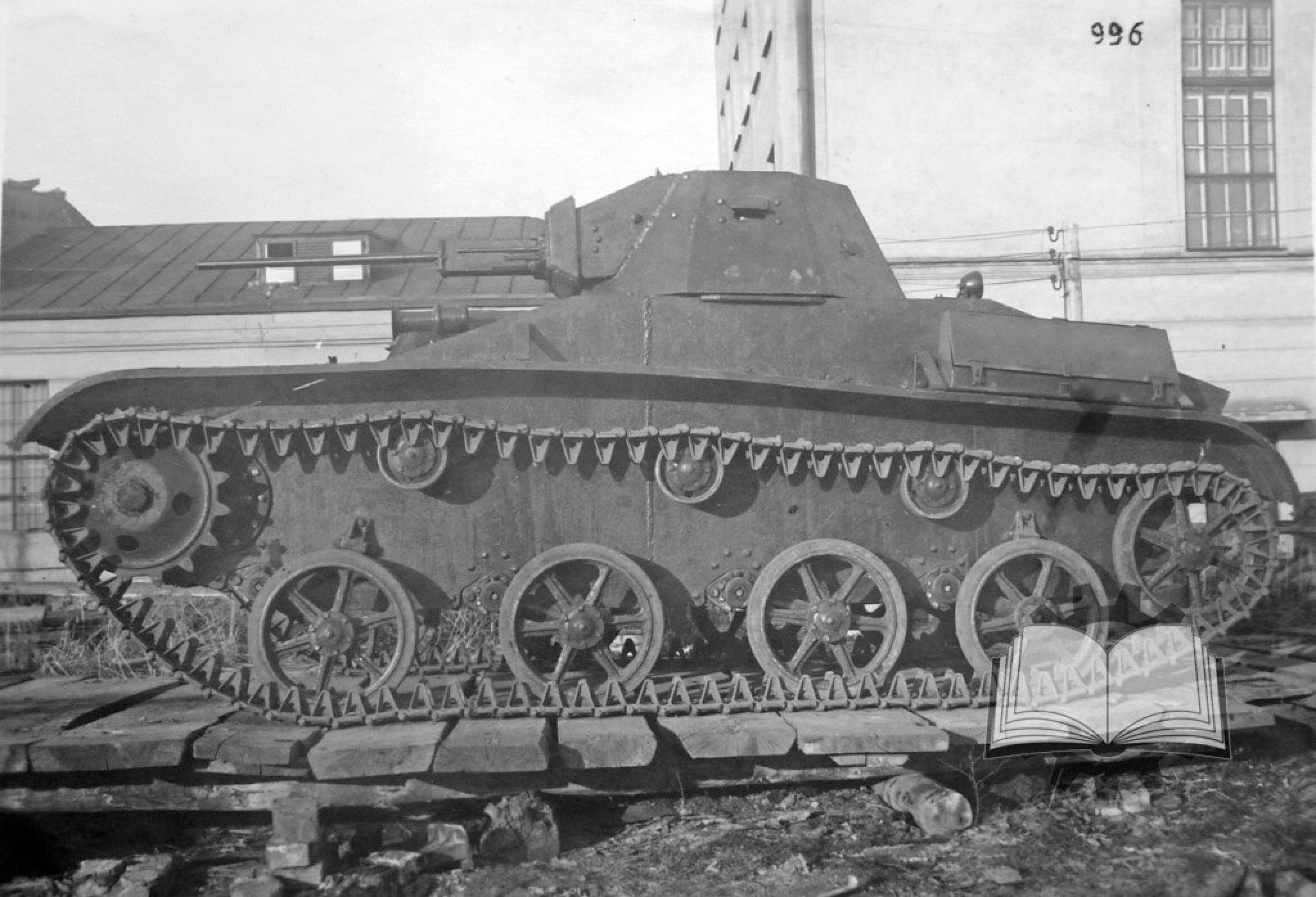 Т 60 25. Советский легкий танк т-60. Т 60 1942. Т60 с ДШК. Т-40 танк СССР.