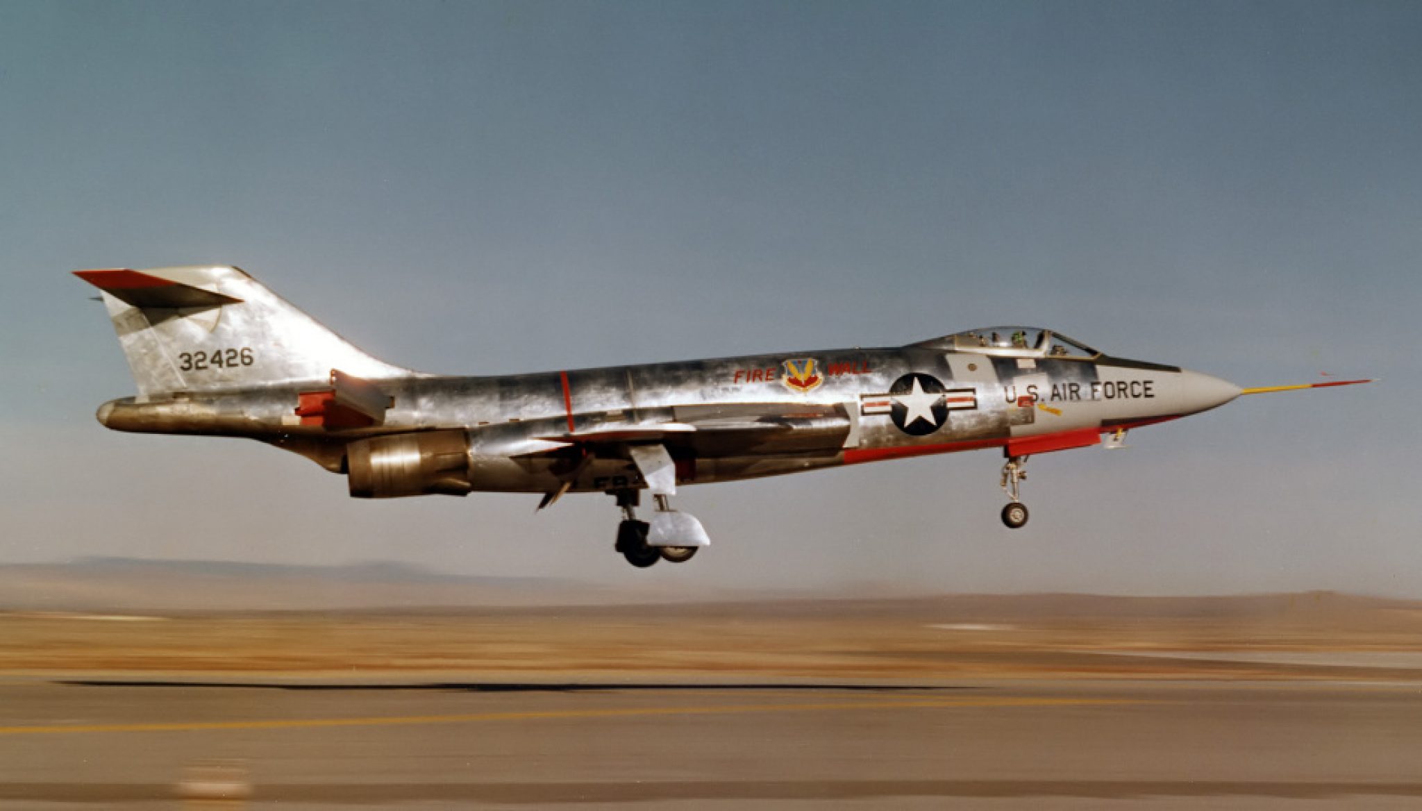 Voodoo самолет. Mcdonnell xf-88 voodoo. F 101 voodoo. F 101 voodoo. F-101b.