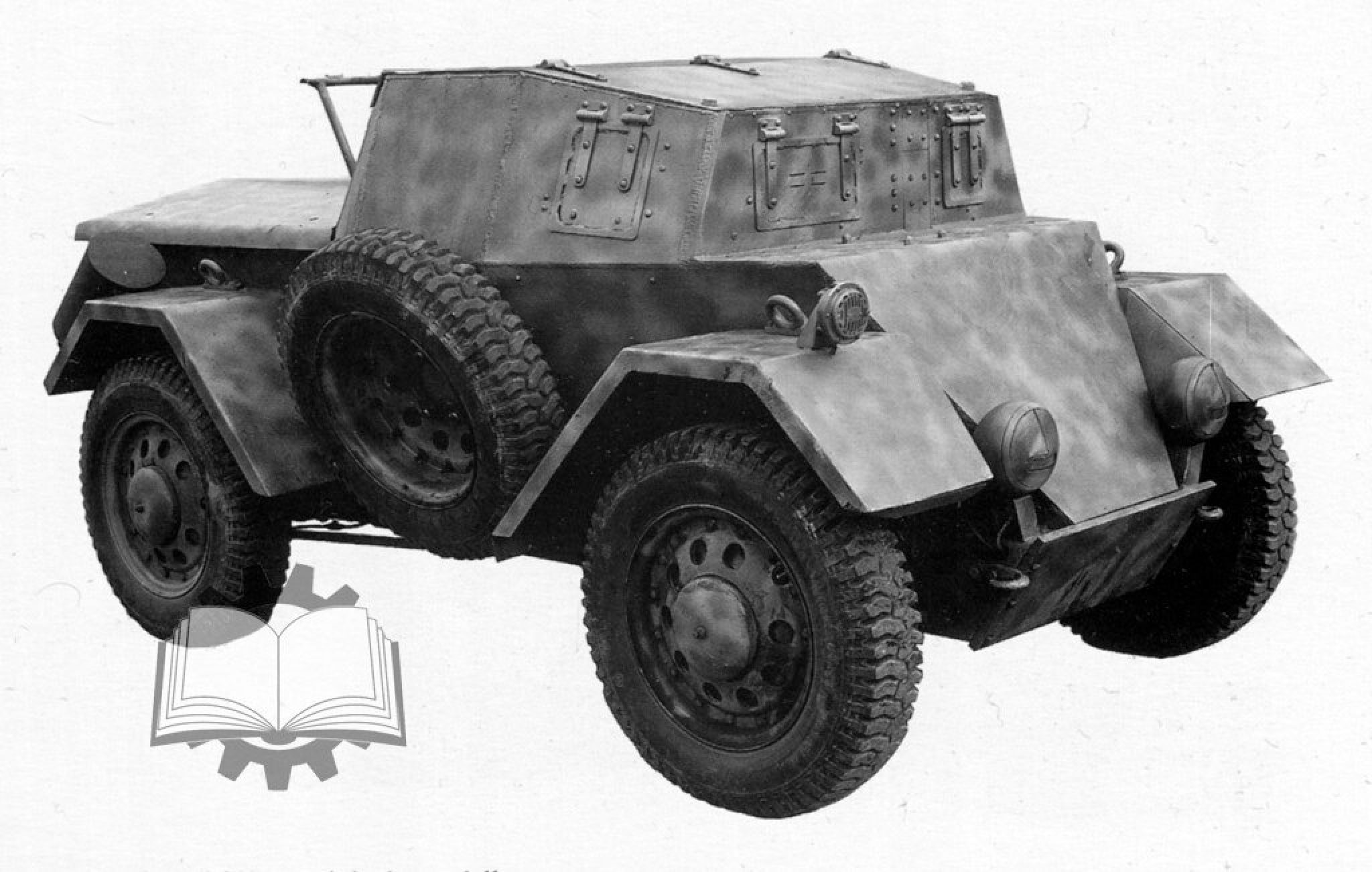 Marblegirl817. Daimler Dingo. Ford Lynx- the Canadian Daimler Dingo.