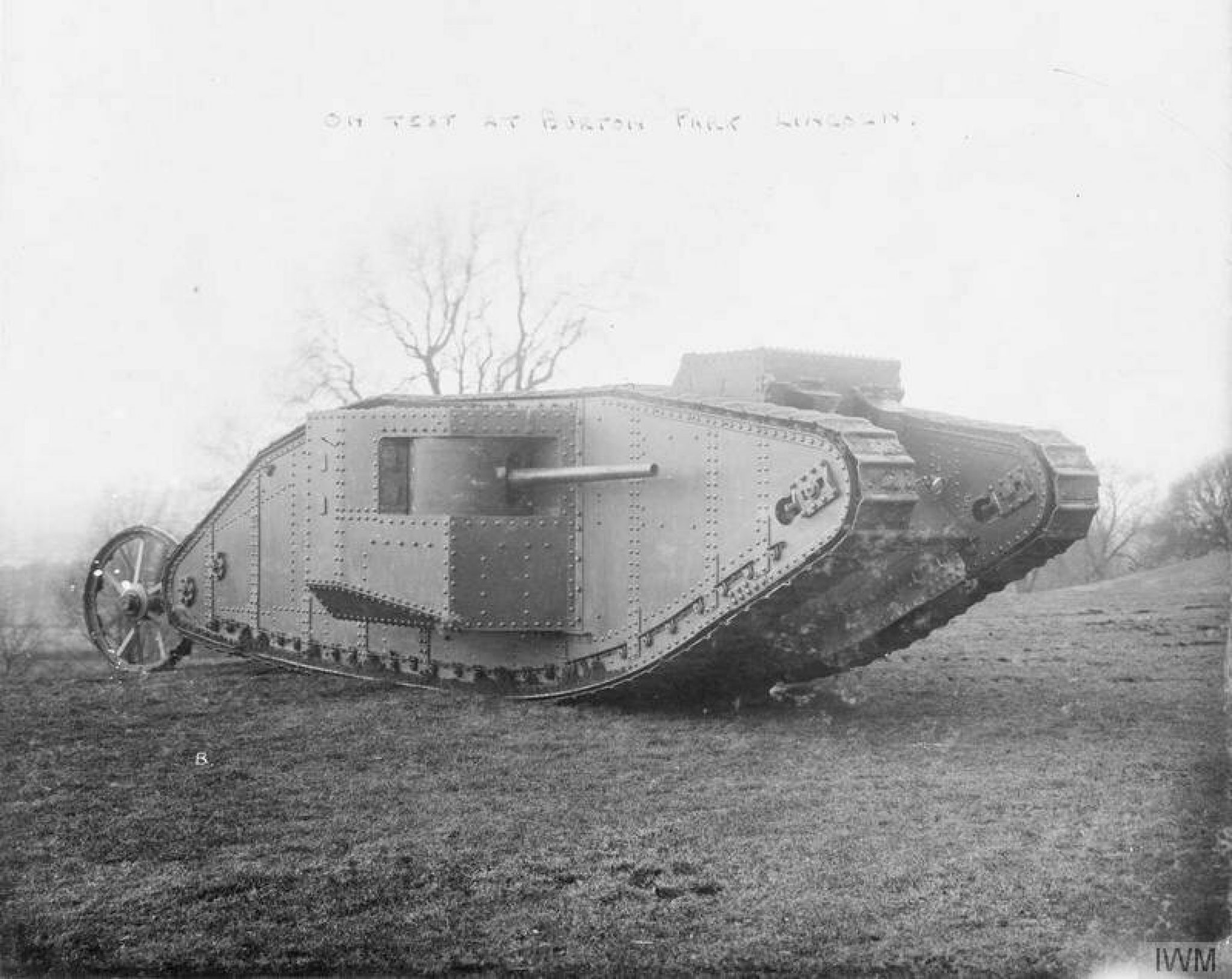 Когда появились первые танки. Little Willie танк. Mark 1 1916.