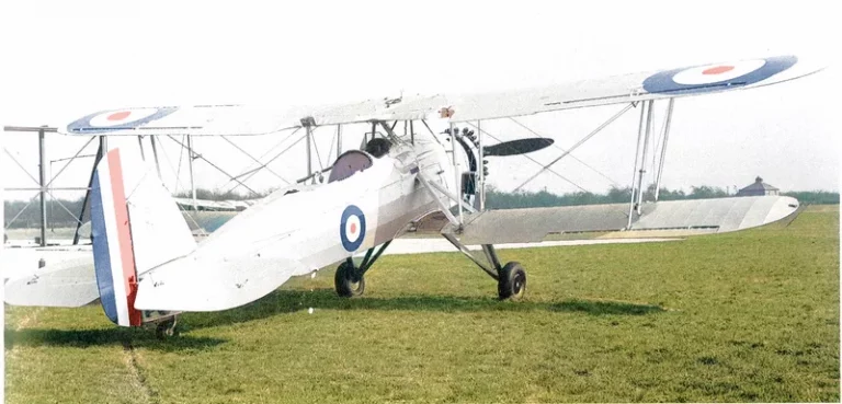       Самолет TSR I c 625-сильным Armstrong Siddely Panther IV незадолго до своего первого полета