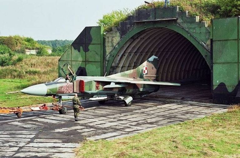 Истребительная послевоенная авиация Польши. Часть 2. 1970–1990-е годы