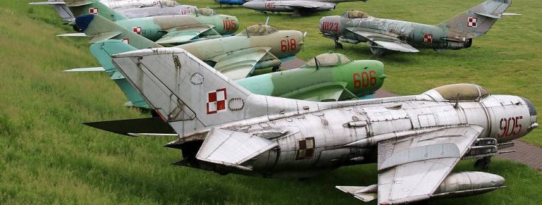 Истребительная послевоенная авиация Польши. Часть 1. Реактивные истребители первого поколения