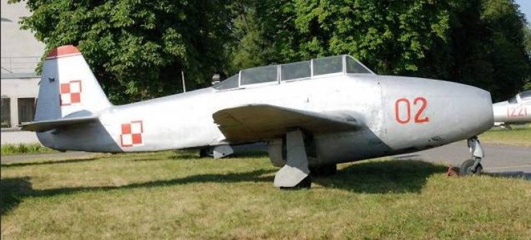  Учебно-тренировочный самолет УТИ Як-17 в коллекции Музея польской авиации в Кракове