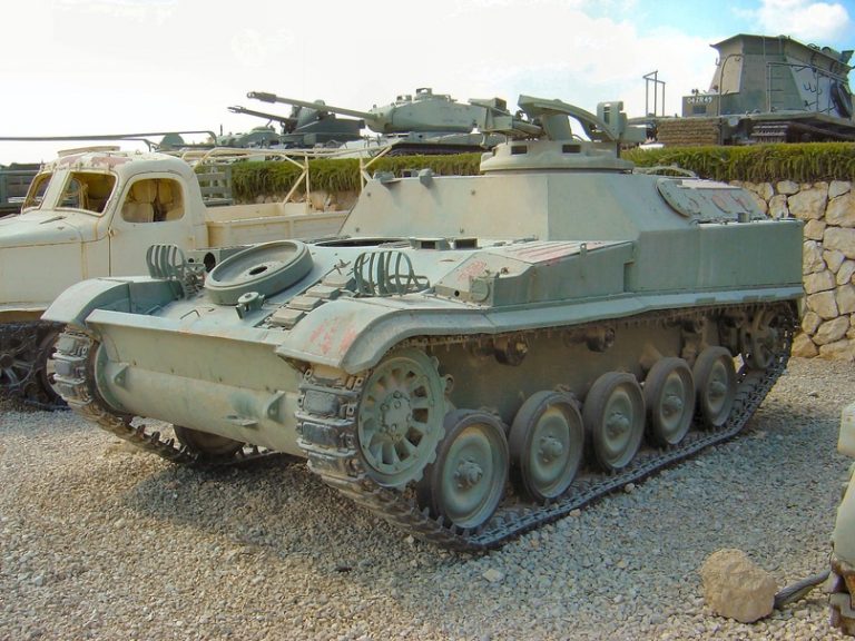 AMX-VTT с башенкой S470 под Браунинг