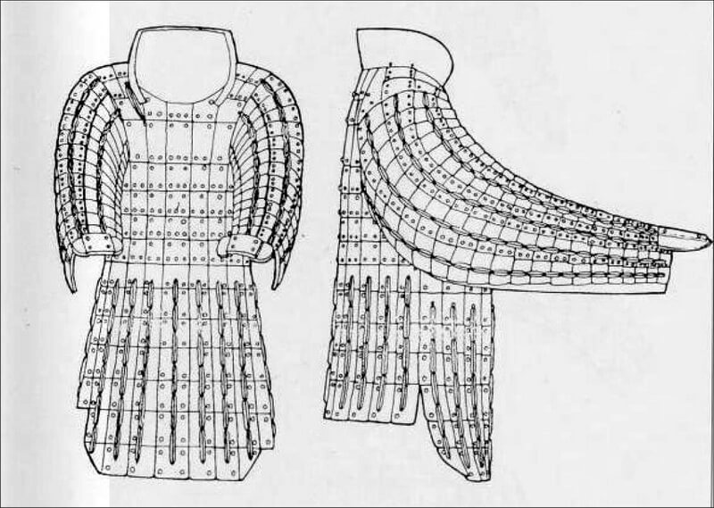 Самый тяжёлый доспех, принадлежавший колесничему. Источник: Ancient Chinese Armour. — Shanghai, 1996. — Р. 27